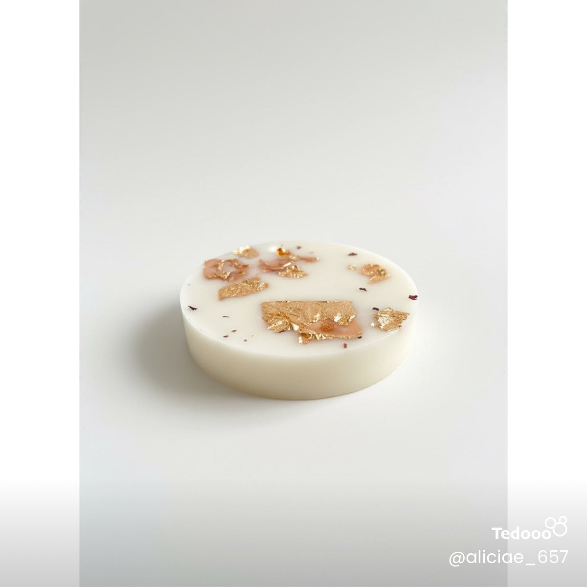 Wax Ecological satches